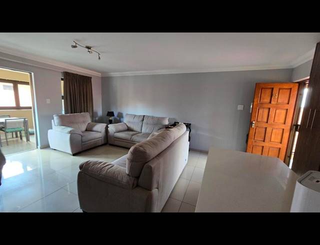 2 BEDROOM APARTMENT FOR SALE IN COMET